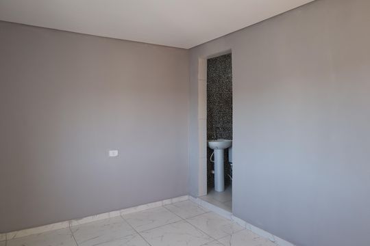 Casa à venda com 2 quartos, 40m² em Jardim Edilene, São Paulo
