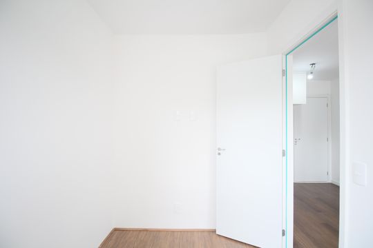 Quarto 2 de apartamento para alugar com 2 quartos, 34m² em Vila Prel, São Paulo