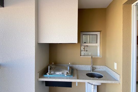 Varanda Gourmet de apartamento para alugar com 2 quartos, 50m² em Vila Osasco, Osasco