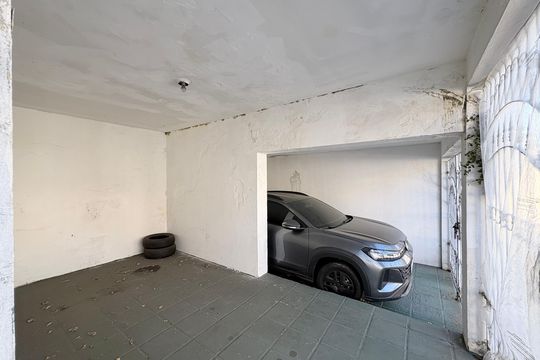 Garagem de casa à venda com 4 quartos, 130m² em Parque Sao Luis, São Paulo