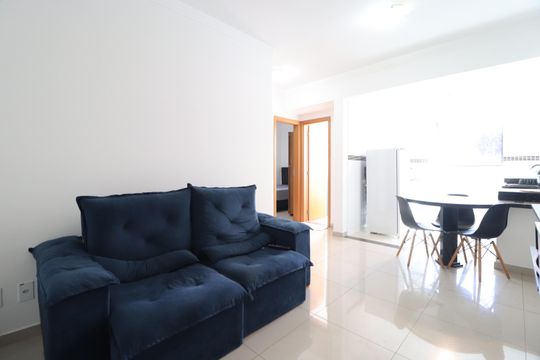 Sala de apartamento para alugar com 2 quartos, 58m² em Santa Mônica, Uberlândia