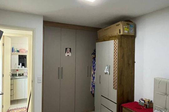 Quarto de apartamento para alugar com 1 quarto, 55m² em Parque Tamandaré, Campos dos Goytacazes