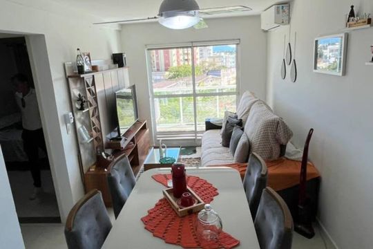 Sala de apartamento para alugar com 1 quarto, 55m² em Parque Tamandaré, Campos dos Goytacazes