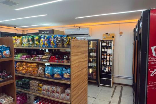 Minimercado de apartamento para alugar com 2 quartos, 50m² em Barra Olímpica, Rio de Janeiro