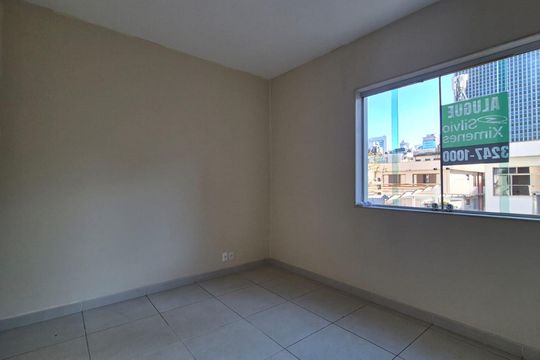 Suíte de apartamento para alugar com 3 quartos, 140m² em Santo Agostinho, Belo Horizonte
