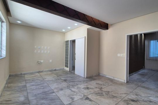 Apartamento para alugar com 3 quartos, 140m² em Santo Agostinho, Belo Horizonte