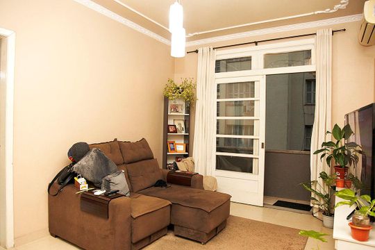 Sala de apartamento à venda com 2 quartos, 82m² em Cidade Baixa, Porto Alegre