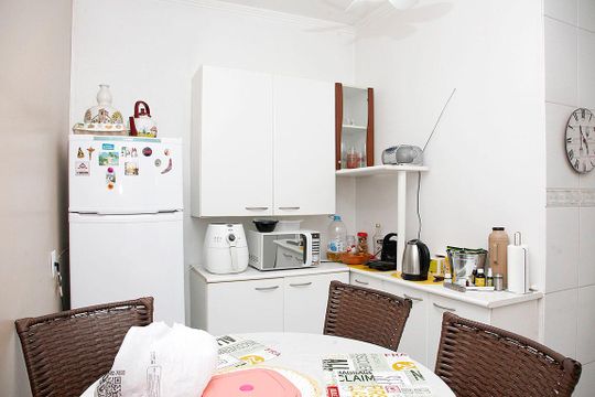 Cozinha de apartamento à venda com 2 quartos, 82m² em Cidade Baixa, Porto Alegre