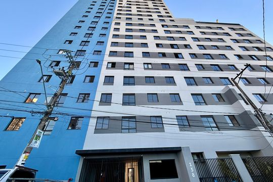 Fachada de apartamento para alugar com 1 quarto, 24m² em Vila das Belezas, São Paulo