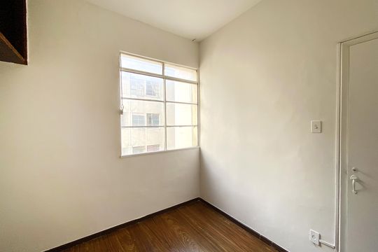 Suíte de apartamento à venda com 1 quarto, 40m² em Centro, Belo Horizonte