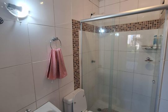 Banheiro de apartamento para alugar com 1 quarto, 40m² em Cidade Baixa, Porto Alegre