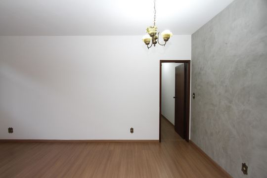 Sala de apartamento para alugar com 2 quartos, 77m² em Nova Suíça, Belo Horizonte