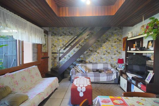 Casa para alugar com 2 quartos, 110m² em Pinheiro, São Leopoldo