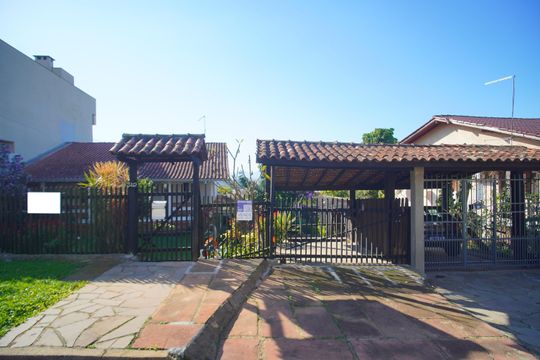 Fachada de casa para alugar com 2 quartos, 110m² em Pinheiro, São Leopoldo