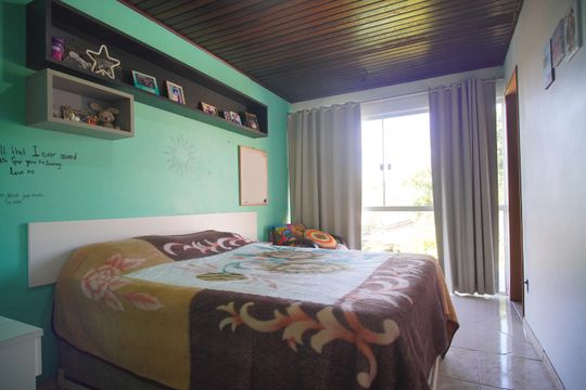quarto 1  de casa para alugar com 2 quartos, 110m² em Pinheiro, São Leopoldo