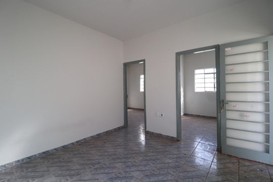 Casa para alugar com 3 quartos, 96m² em Osvaldo Rezende, Uberlândia
