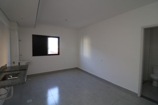 Cozinha de kitnet/studio à venda com 1 quarto, 23m² em Vila Alpina, São Paulo