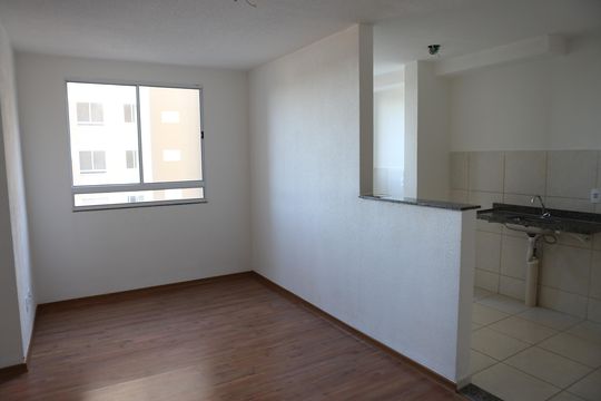 Sala de apartamento para alugar com 2 quartos, 50m² em Bairro da Glória, Contagem