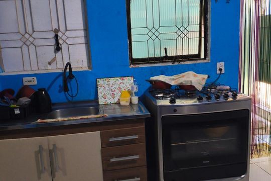 Cozinha de casa à venda com 2 quartos, 65m² em Parque Savoi City, São Paulo