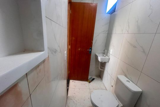 Banheiro de apartamento para alugar com 2 quartos, 50m² em Quintino Bocaiúva, Rio de Janeiro