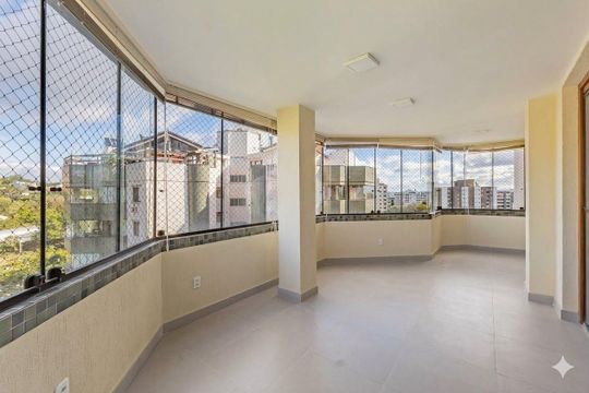 Varanda de apartamento para alugar com 3 quartos, 234m² em Tristeza, Porto Alegre