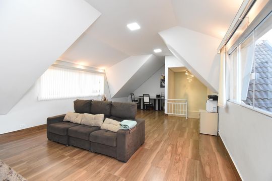 Ático de casa de condomínio à venda com 3 quartos, 220m² em Uberaba, Curitiba