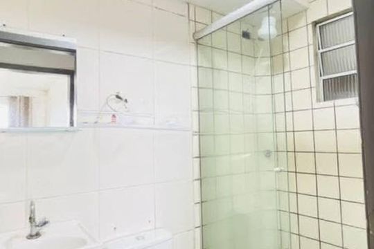 Banheiro de apartamento para alugar com 2 quartos, 40m² em Estância Velha, Canoas