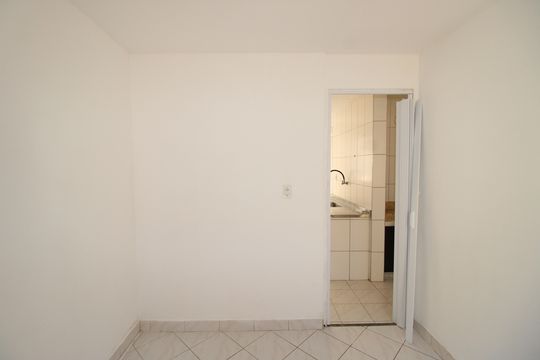 Quarto 1 de apartamento para alugar com 2 quartos, 60m² em Itaquera, São Paulo