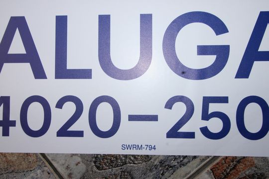 Placa de apartamento para alugar com 2 quartos, 60m² em Itaquera, São Paulo