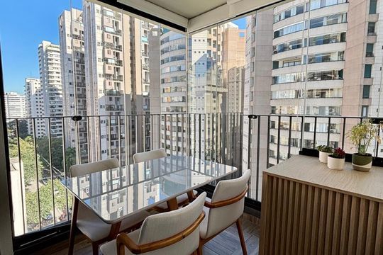 Varanda de kitnet/studio à venda com 1 quarto, 38m² em Indianópolis, São Paulo