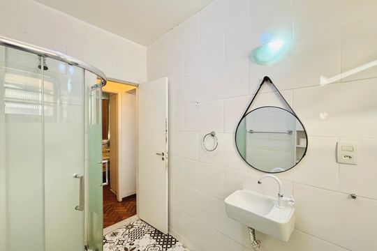 Apartamento para alugar com 1 quarto, 55m² em Leblon, Rio de Janeiro