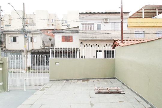 Quintal de casa à venda com 2 quartos, 149m² em Vila Renato, São Paulo