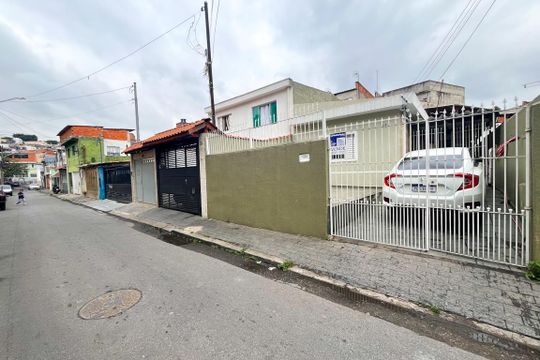 Fachada de casa à venda com 2 quartos, 149m² em Vila Renato, São Paulo