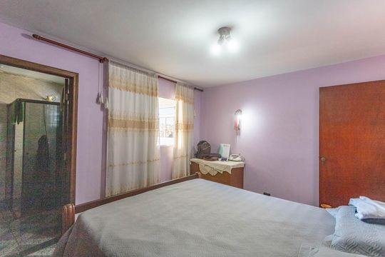 Quarto 1 - suíte  de casa para alugar com 3 quartos, 0m² em Jardim Miriam, São Paulo