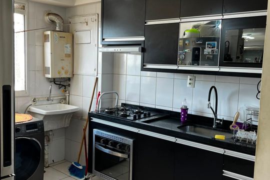 Cozinha de apartamento à venda com 2 quartos, 50m² em Santa Terezinha, São Bernardo do Campo