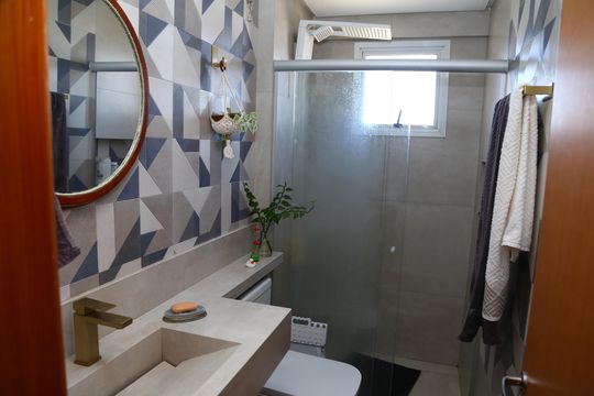 Banheiro da Suíte  de apartamento à venda com 3 quartos, 90m² em Setor Leste Vila Nova, Goiânia