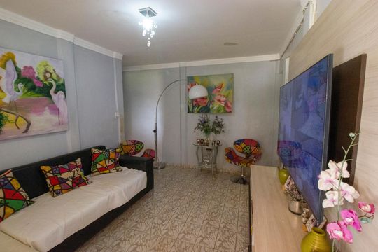 Casa à venda com 2 quartos, 850m² em Arniqueira, Brasília