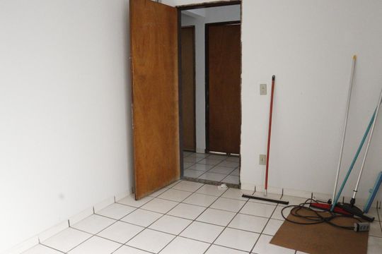 Casa à venda com 3 quartos, 487m² em Setor Urias Magalhães, Goiânia