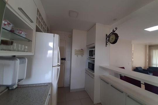 Cozinha de apartamento para alugar com 3 quartos, 128m² em Vila Olímpia, São Paulo