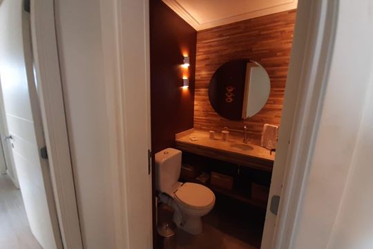 Banheiro de apartamento para alugar com 3 quartos, 128m² em Vila Olímpia, São Paulo