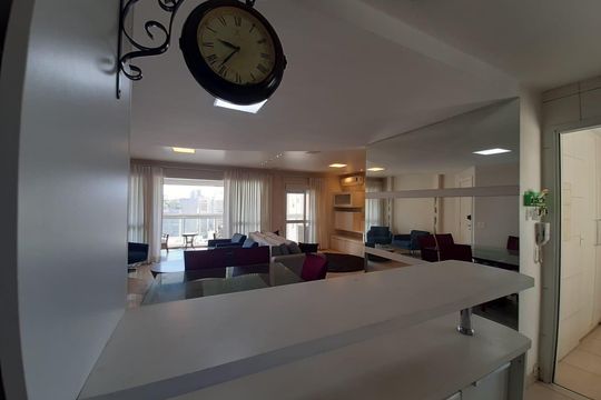 Apartamento para alugar com 3 quartos, 128m² em Vila Olímpia, São Paulo