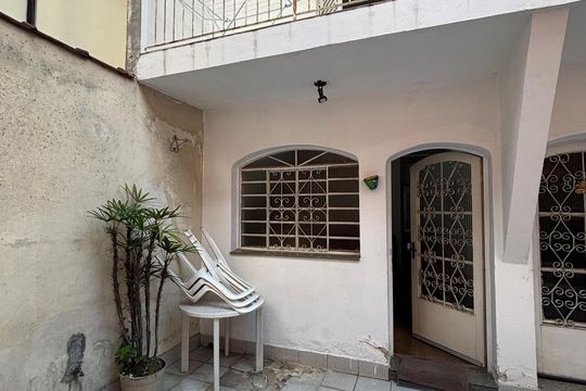 Fachada de casa para alugar com 2 quartos, 88m² em Itaim Bibi, São Paulo