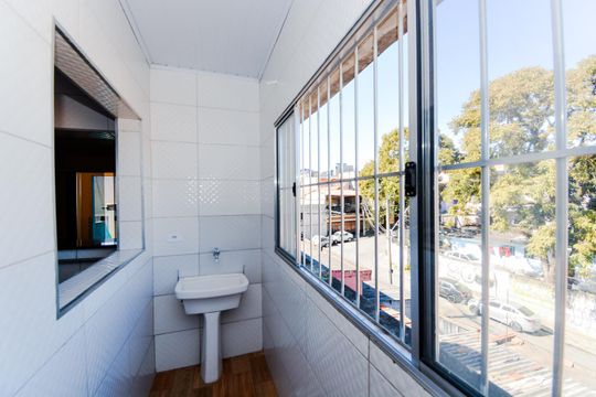 Área de Serviço de casa para alugar com 3 quartos, 65m² em Jardim dos Afonsos, Guarulhos