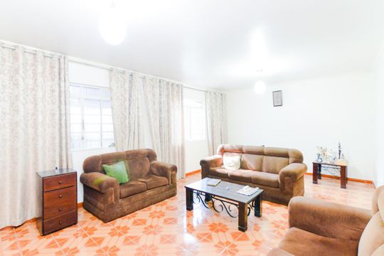 Sala de casa à venda com 4 quartos, 245m² em Gopouva, Guarulhos