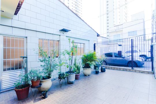Quintal de casa à venda com 4 quartos, 245m² em Gopouva, Guarulhos