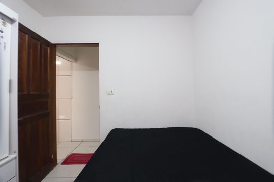 Quarto de casa para alugar com 1 quarto, 28m² em Jardim Planalto, São Paulo