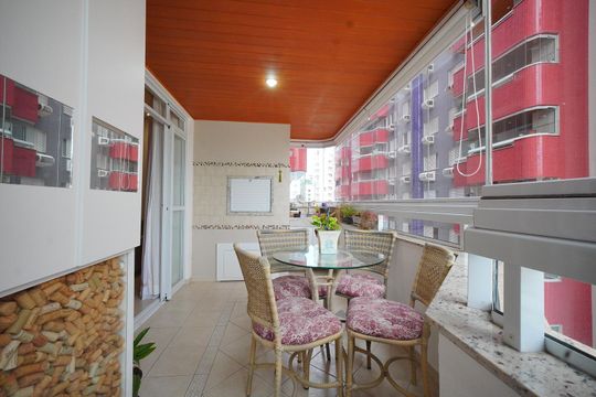 Varanda de apartamento para alugar com 3 quartos, 139m² em Campinas, São José
