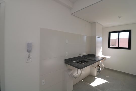 Cozinha de apartamento à venda com 2 quartos, 40m² em Vila Alpina, São Paulo