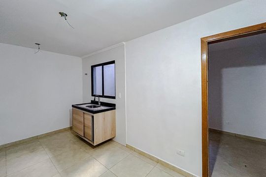 Apartamento para alugar com 1 quarto, 30m² em Vila Carrão, São Paulo