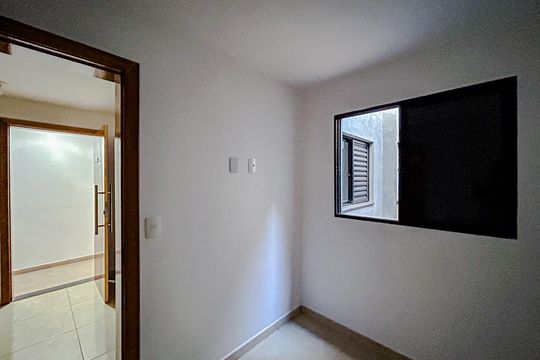 Quarto de apartamento para alugar com 1 quarto, 30m² em Vila Carrão, São Paulo
